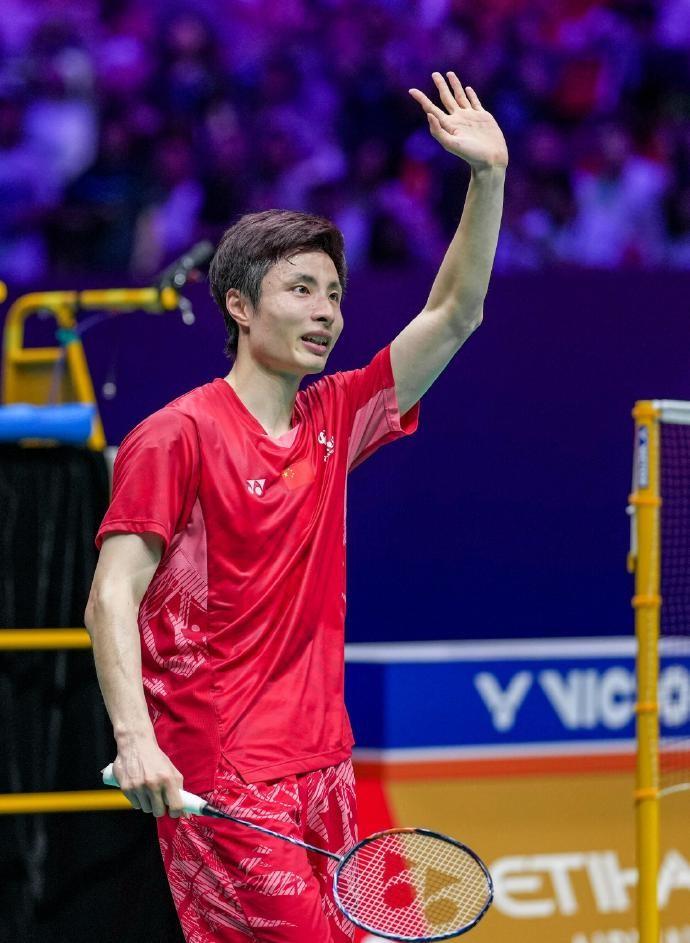 中国队横扫印尼队，石宇奇刷新纪录