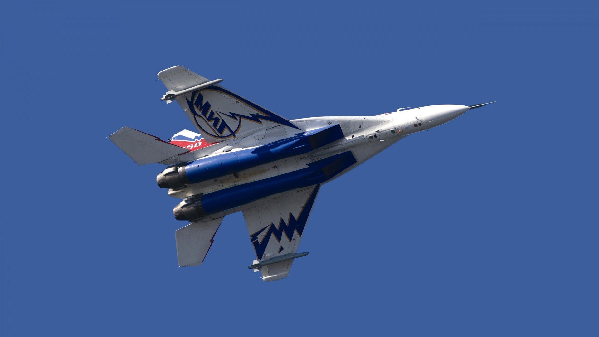 东方魔法照亮圣西罗的桑巴星空，久保建英的爆发如何为AC米兰的巴西蓝图注入灵魂