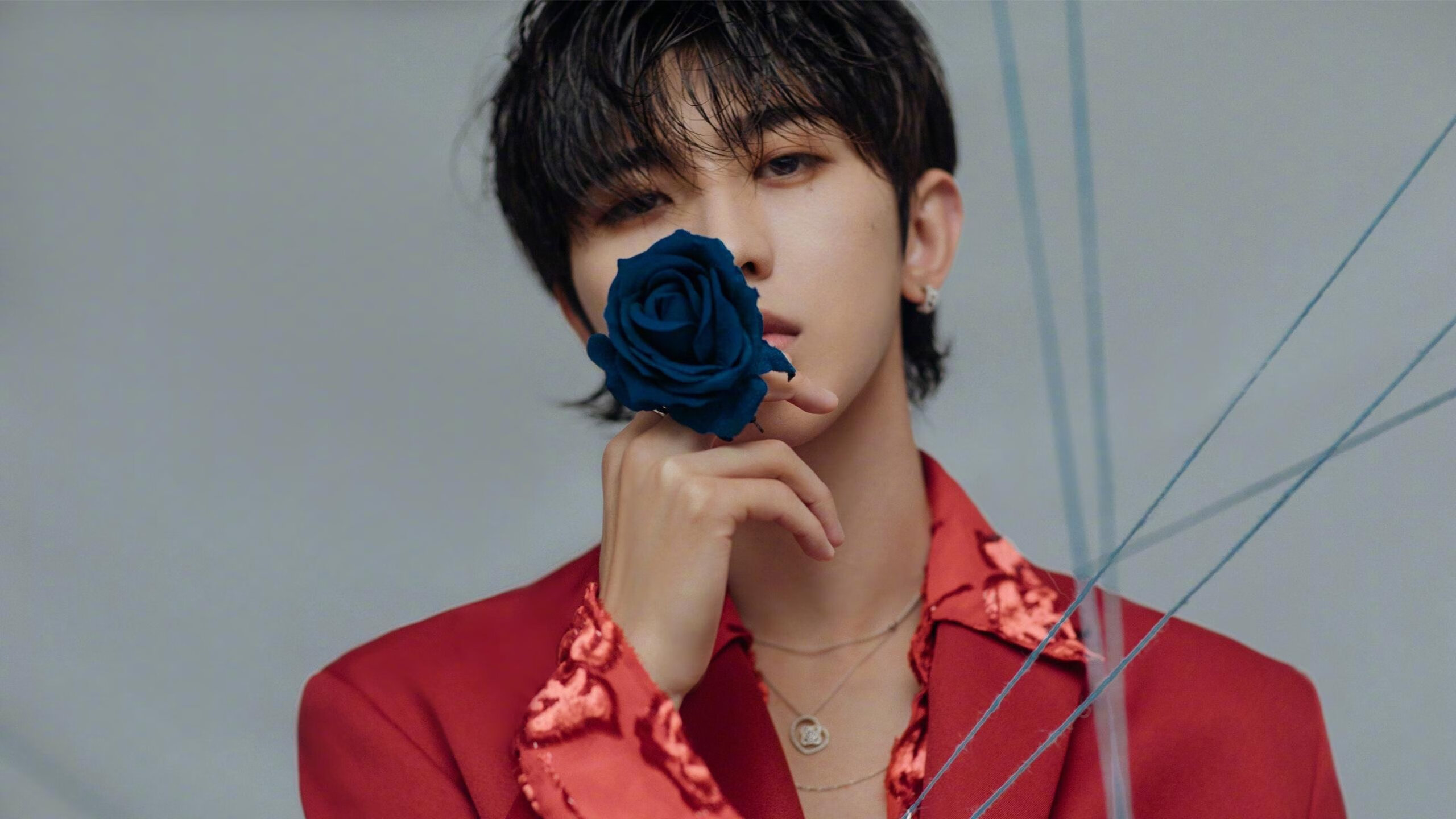 当F1驶入足球时间,皮克如何用战术板改变街道赛结局